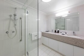 Kimberley Gardens Hotel & Serviced Apartments