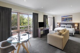 Kimberley Gardens Hotel & Serviced Apartments