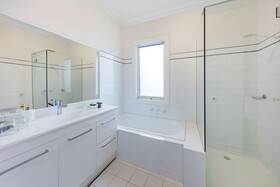 Kimberley Gardens Hotel & Serviced Apartments