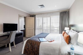 Kimberley Gardens Hotel & Serviced Apartments