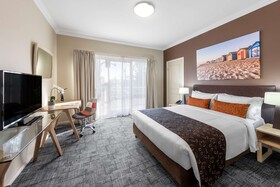 Kimberley Gardens Hotel & Serviced Apartments