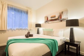 StayCentral - Catani 1 & 2 (St Kilda)