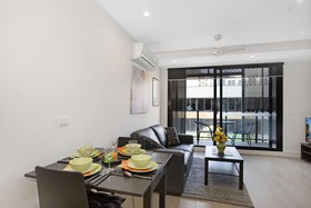 St Kilda Holiday Apartments