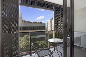 St Kilda Holiday Apartments