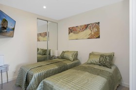 St Kilda Holiday Apartments