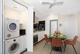 St Kilda Holiday Apartments
