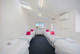 Plummers Mill-Central Townhouse