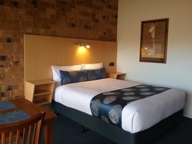 Werribee Park Motor Inn
