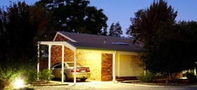 Belvoir Village Motel & Apartments