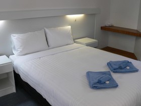 Ship Inn Motel