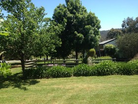 Yarra Glen Bed And Breakfast