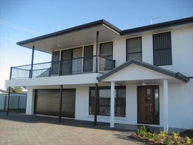 Yarra Glen Racecourse Apartments