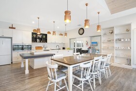 The Silver Bull Holiday House