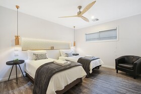 The Silver Bull Holiday House