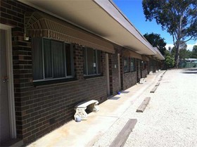 Tartan Motel