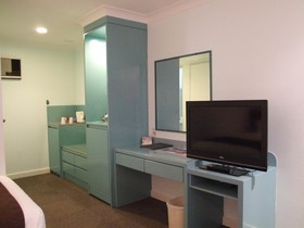 SureStay Hotel by Best Western The Clarence on Melville