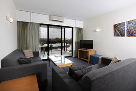 Assured Ascot Quays Apartment