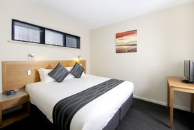 Assured Ascot Quays Apartment
