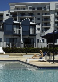 Assured Ascot Quays Apartment