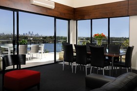 Assured Ascot Quays Apartment