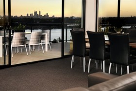 Assured Ascot Quays Apartment