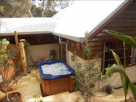 Bickley Valley Retreat Bed and Breakfast