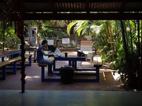 Cable Beach Backpackers