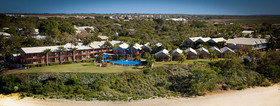 Moonlight Bay Suites