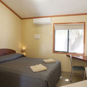 Coogee Beach Holiday & Caravan Park