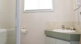 Coogee Beach Holiday & Caravan Park