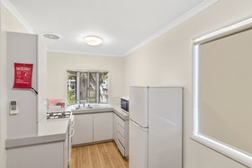 Coogee Beach Holiday & Caravan Park