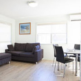 Coogee Beach Holiday & Caravan Park