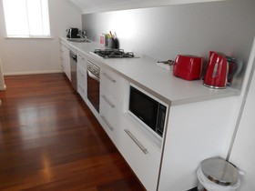 Bayshore Beachside Resort