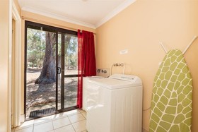 Dunsborough Rail Carriages And Farm Cottages