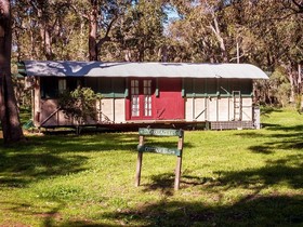Dunsborough Rail Carriages And Farm Cottages