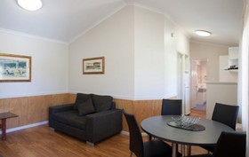 Woodman Point Holiday & Caravan Park