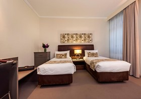 New Haus by Hougoumont Hotel