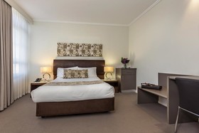 New Haus by Hougoumont Hotel