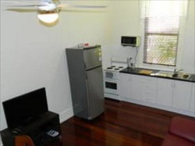 Champion Bay Apartments