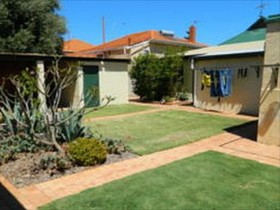 Champion Bay Apartments