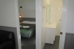 Karrinyup Waters Resort