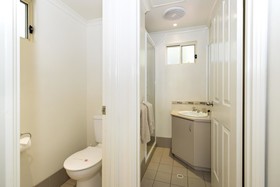 Lake Kununurra Holiday & Caravan Park