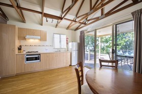 Lake Kununurra Holiday & Caravan Park