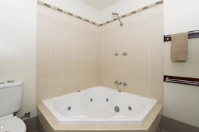 Lake Kununurra Holiday & Caravan Park