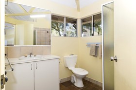 Lake Kununurra Holiday & Caravan Park