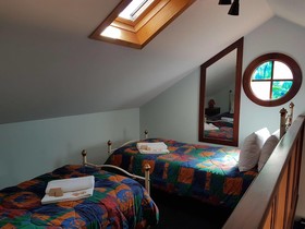 Admiral Stirling Inn