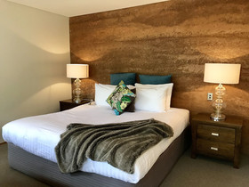 Hidden Valley Forest Retreat