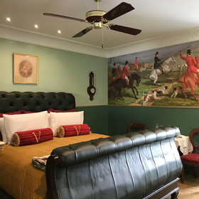 Margaret River Antiques & Studio Guest Suites