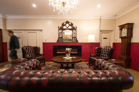 Margaret River Antiques & Studio Guest Suites