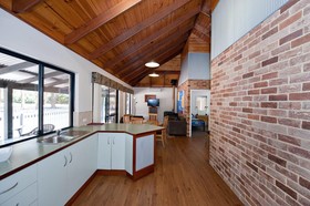 Margaret River Hideaway & Farmstay